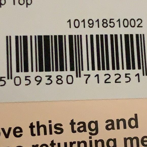 NEW missguided Crop top Y2K/Streetwear style - Picture 4 of 4